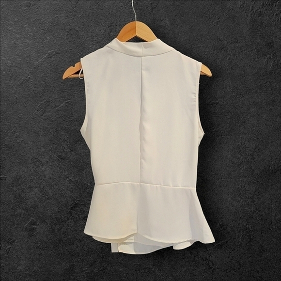 ZARA , IVORY, WRAP AROUND SLEEVELESS, BUCKLE TOP, SIZE SMALL NWOT - Picture 3 of 9